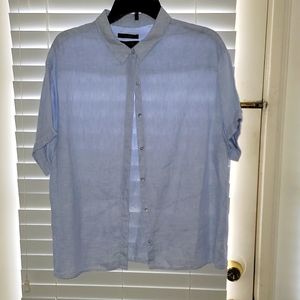 Tahari Blue Short Sleeve Linen Button Down Mother of Pearl Buttons